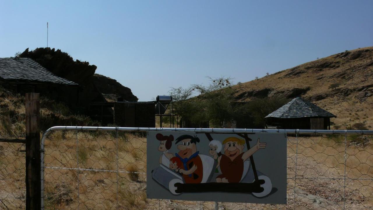 Appartement Rooiklip Camp Flintstone Extérieur photo