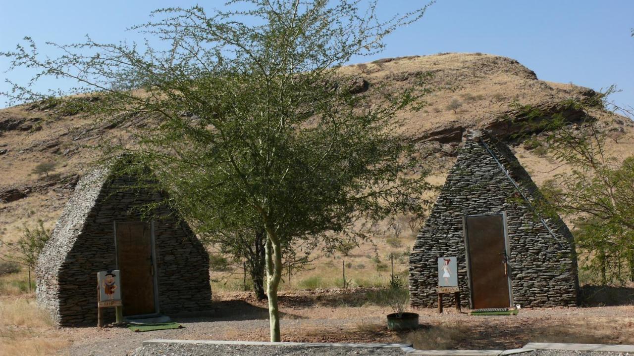 Appartement Rooiklip Camp Flintstone Extérieur photo
